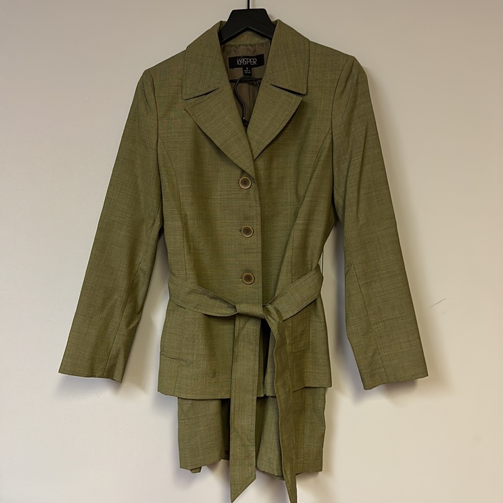 Kasper Women’s Suit - Jacket with Long Skirt